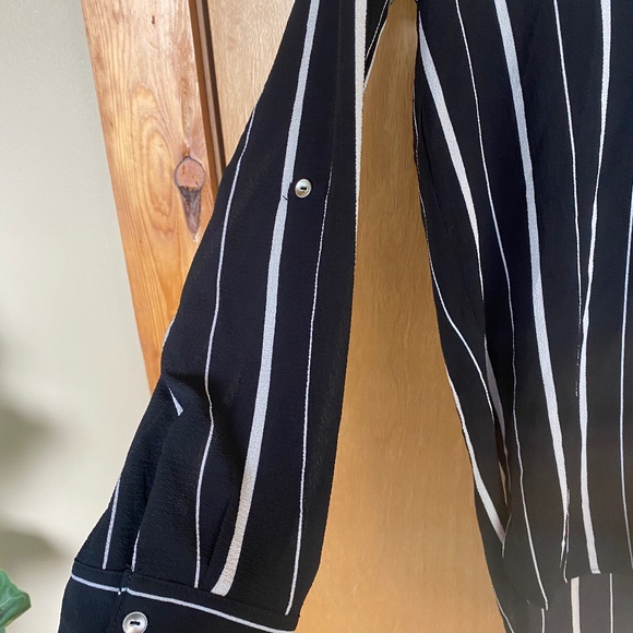 Collar Striped Long Sleeve Top - Picture 3 of 4